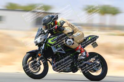 media/Apr-09-2022-SoCal Trackdays (Sat) [[c9e19a26ab]]/Turn 3 (135pm)/